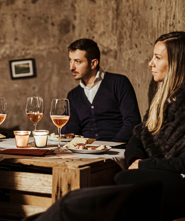 degustazione prodotti del territorio e racconto dei nostri vini Lugana e Valtenesi